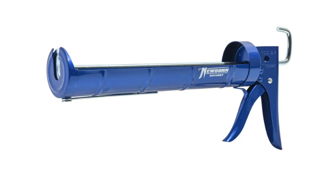 1/4 Gal. Model 215 Super Ratchet Rod Cradle Caulk Gun with 6:1 Thrust Ratio
