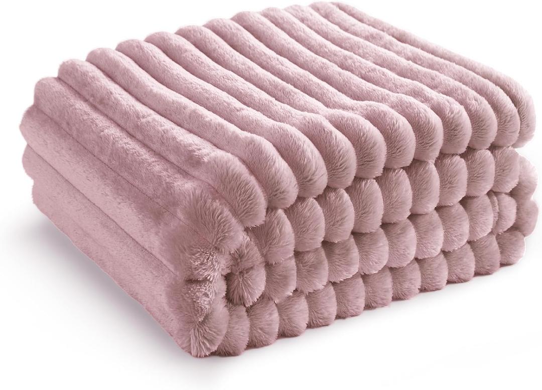 Bedsure Pink Fleece Blanket for Couch - GentleSoft Cozy Soft Blankets for Women, Cute Small Throws for Girls, Pink Decor Gifts for Home Room Office, 50x60 Inches