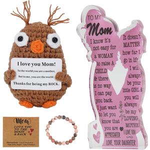 Coruja Funny Birthday Gifts for Mom Mothers Mama Mommy, Mini Positive Crochet Animals Owl with Acrylic Plaque Sign Bracelets, Emotional Cheer Up Support Positive Gifts for Mom Grandmother