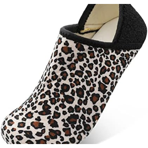 Fires Womens Mens Slippers with Rubber Sole Soft-Lightweight House Slipper Socks Around House Shoes Non Slip Indoor/Outdoor.4-5 Women,2.5-n/2.5 Men