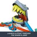 Hot Wheels Toy Car Track Set, City Shark Chomp Beach Playset with 1:64 Scale Die-Cast Vehicle. 2 Ways to Play, Knock Out the Shark or Get Eaten