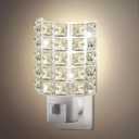 LED Night Light, Night Lights Plug Into Wall with Manual On/Off Switch, Plug in Nights Light with 360 Swivel Plugs Design, Nightlight for Bedroom, Hallway, Warm White Lights(Crystal Diamond)