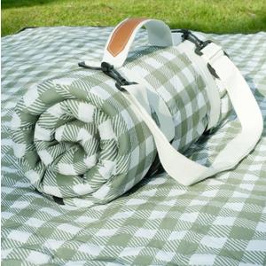 Genovega Waterproof Picnic Blanket Beach Outdoor Camping Mat Rug Extra Large Foldable Cute Big Travel Essential Accessories Gift Park Patio Lawn Garden Grass PlayMusic Festival Concert Must Have (6'8" x 6'8" (Square), Checkered Green)
