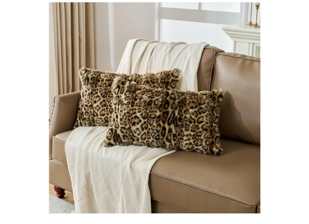 Cheetah Print Faux Fur Fluffy Pillowcases,Plush Soft Throw Pillow Covers, Fuzzy Decorative Leopard Print Pillow Cases, Furry Brown Leopard Cushion Covers for Couch Sofa-12x20 inch Set of 2