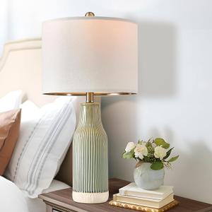 USumkky 23.75" Modern Green Ceramic Table Lamp for Living Room, Farmhouse Bedside Nightstand Lamp for Bedroom Home Office Dorm, Pack of 1