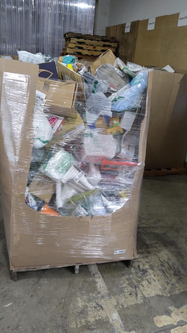 Pallet of Salvage Items
