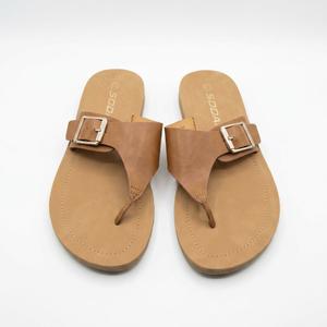 Soda Suri Tan Flip Flops Size 7.5