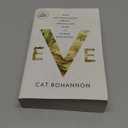 Eve: How the Female Body Drove 200 Million Years of Human Evolution (Random House Large Print)
