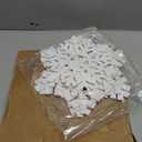 Thyle 6 Pcs Daisy Wall Decor Wooden Daisy Art Flowers Wall Signs Hanging Plaque for Home Nursery Bedroom Farmhouse Bathroom Decorations Housewarming Gifts(Assorted Snowflake Style,Black,White)