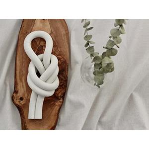Rool Clay Knot, Coffee Table Decor, Neutral Home Decor Shelf Decor, Modern Farmhouse Living Room Decor, Home Decorations for Living Room Boho Table Decor, Chain Link (White)