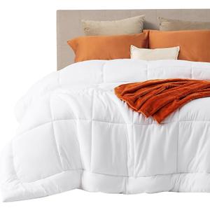 Bedsure Comforter Duvet Insert - Quilted Comforters King Size, All Season Duvet, GentleSoft™ Down Alternative Bedding, with 8 Tabs, Gifts for Women/Men, White, King 90" x 102"