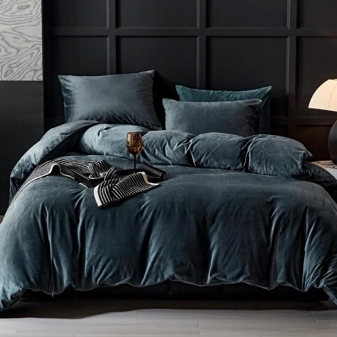 WARMDERN Dark Grey Flanne Velvet Duvet Cover Queen Sizel Duvet Cover Bedding Sets, 3pcs Ultra Soft Luxury Textured Modern Crystal Velvet Duvet Covers with Zipper Closure(Dark Grey, Queen)