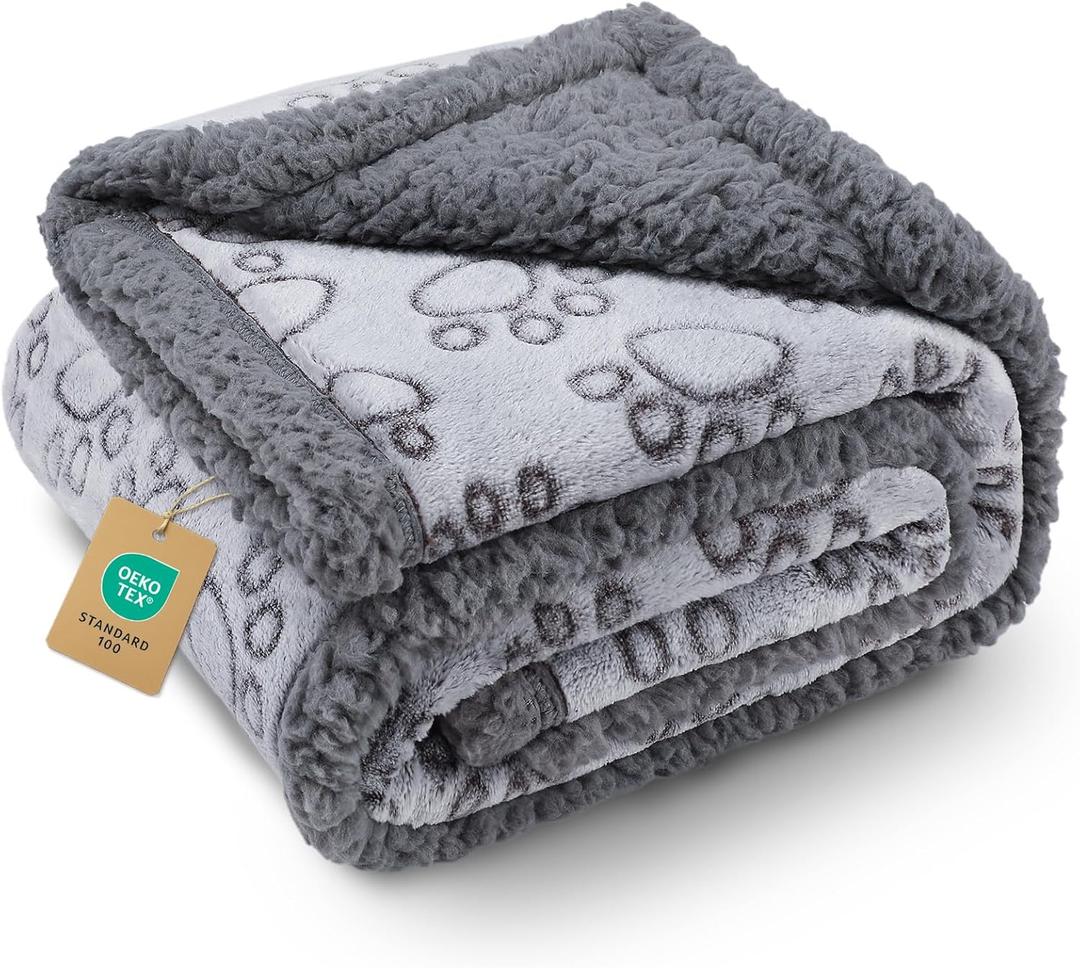 Luciphia Waterproof Pet Blankets for Couch Sofa Bed Cover Liquid Pee Proof Washable Soft Fluffy Large Dog Blanket Reversible Furniture Protection Paw Grey Small40" x 28"