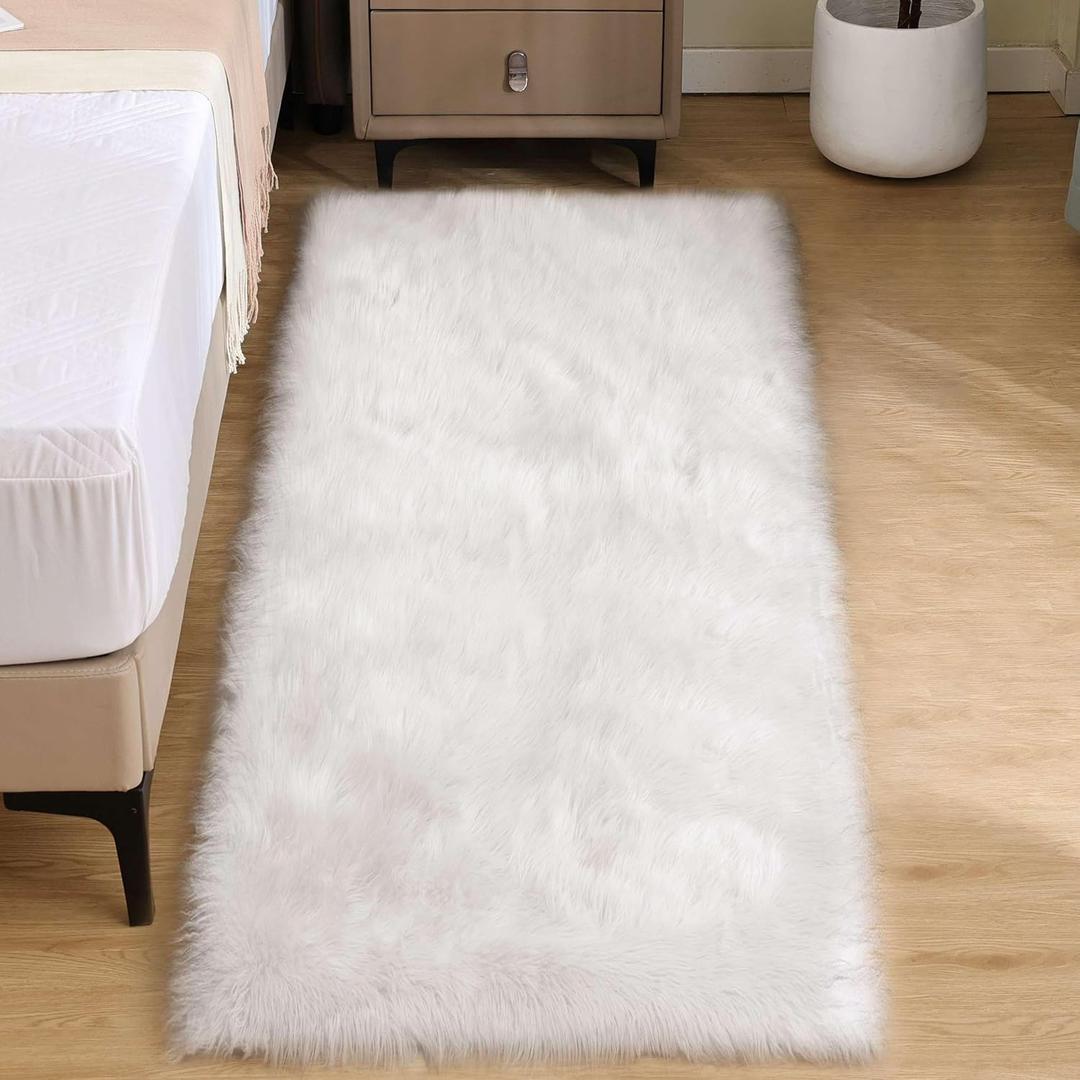 Fluffy Rug, White, 48in x 64in