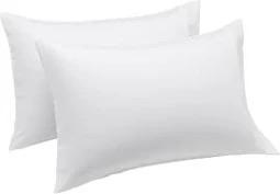Set of 2 White Bed Pillows, Soft Sleeping Pillows in Zipper Storage Bag, Hotel Style Pillow Set for Bedroom
