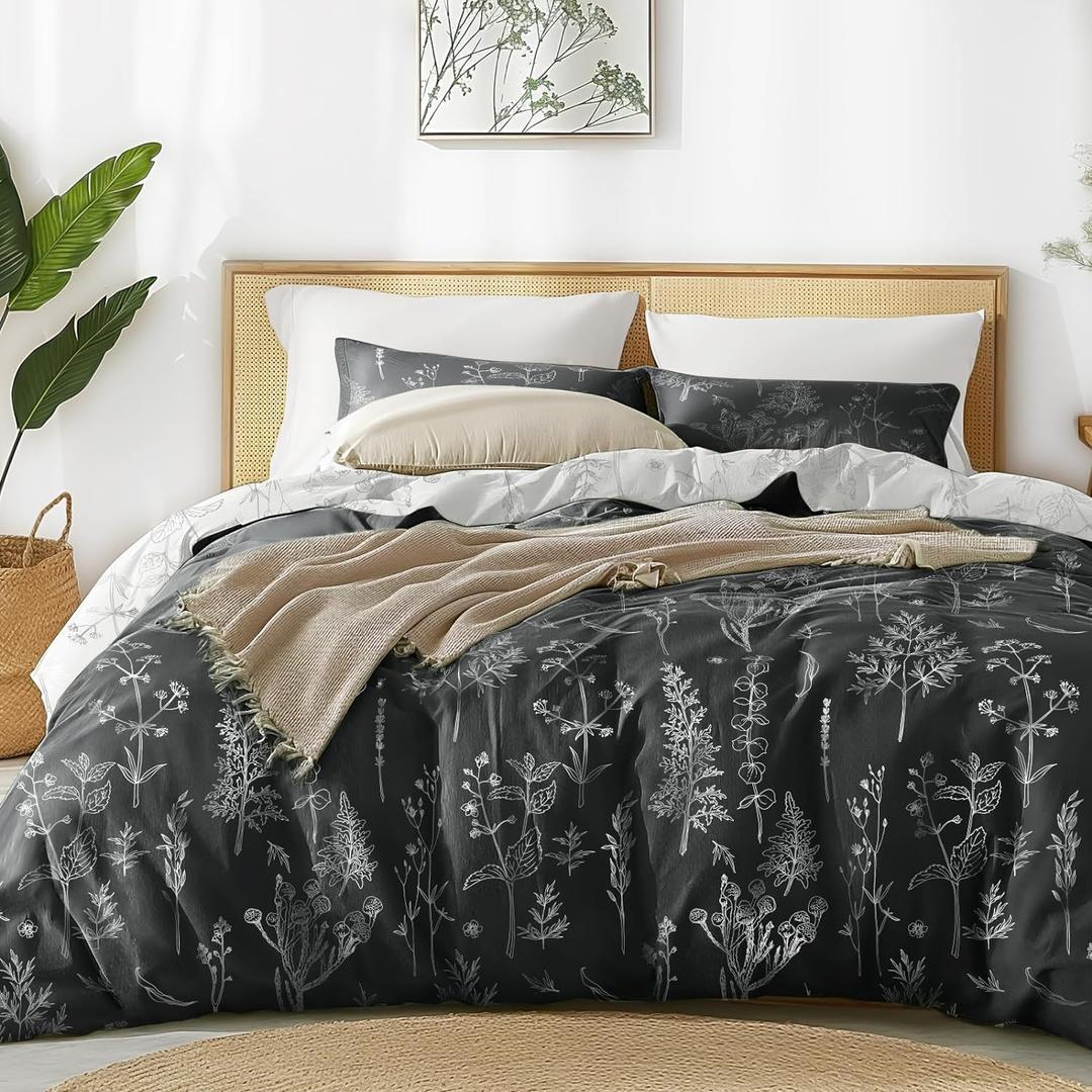 Love's cabin Black Queen Comforter Set - Queen Size Comforter Set, 3 Pieces Cute Floral Bedding Sets for All Seasons,1 Soft Reversible Botanical Flowers Comforter and 2 Pillow Shams (Queen (90"x90"))