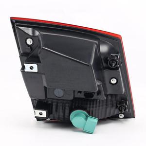 1 PC/Set of 68078516AD Inside The TAILLIGHTS (MOLEI-AUTO)
