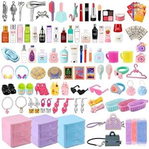 110Pcs Dollhouse Miniature Accessories Mini Bathroom Makeup Jewelry Set with Handbag Shampoo Perfume Hair Dryer Comb Shoes Glasses Money Photo Frame for DIY Doll Backpack Girl Micro Scene Decor