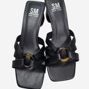 SM New York Jordan Size 6
