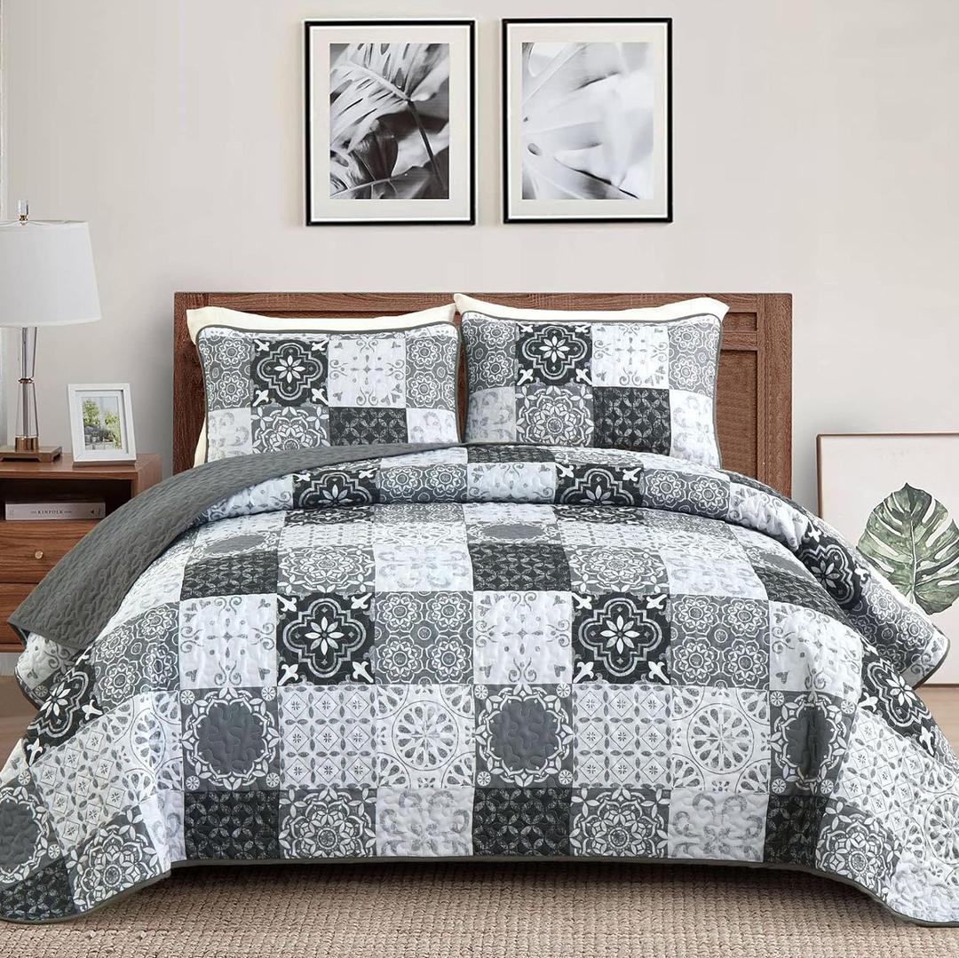 Dobuyly Grey Black Quilt Set Queen Size, Boho Plaid Patchwork Bedspreads Coverlet Set, 3 Pieces Soft Lightweight Microfiber Farmhouse Quilt Bedding Set for All Seasons 96"x90"