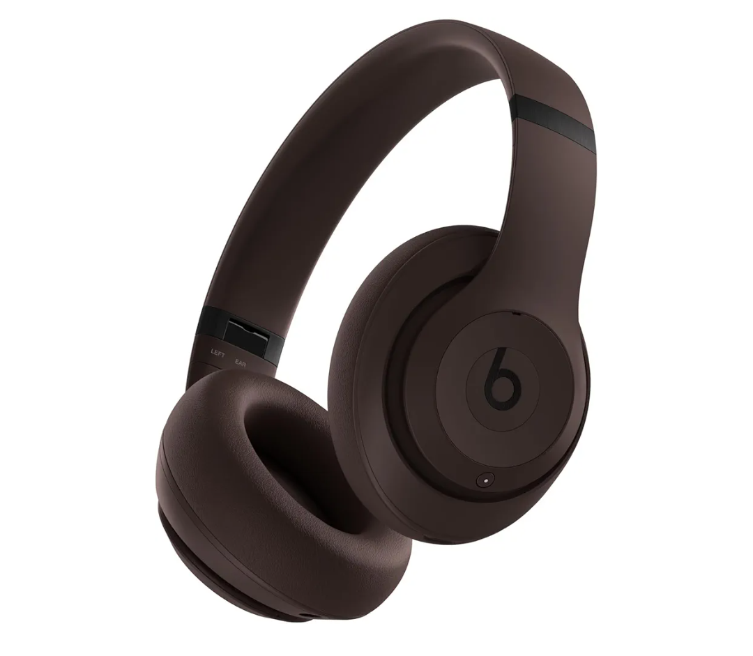 Beats Studio Pro - Premium Wireless Over-Ear Headphones- Up to 40-Hour Battery Life, Active Noise Cancelling, USB-C Lossless Audio, Apple & Android Compatible - Deep Brown