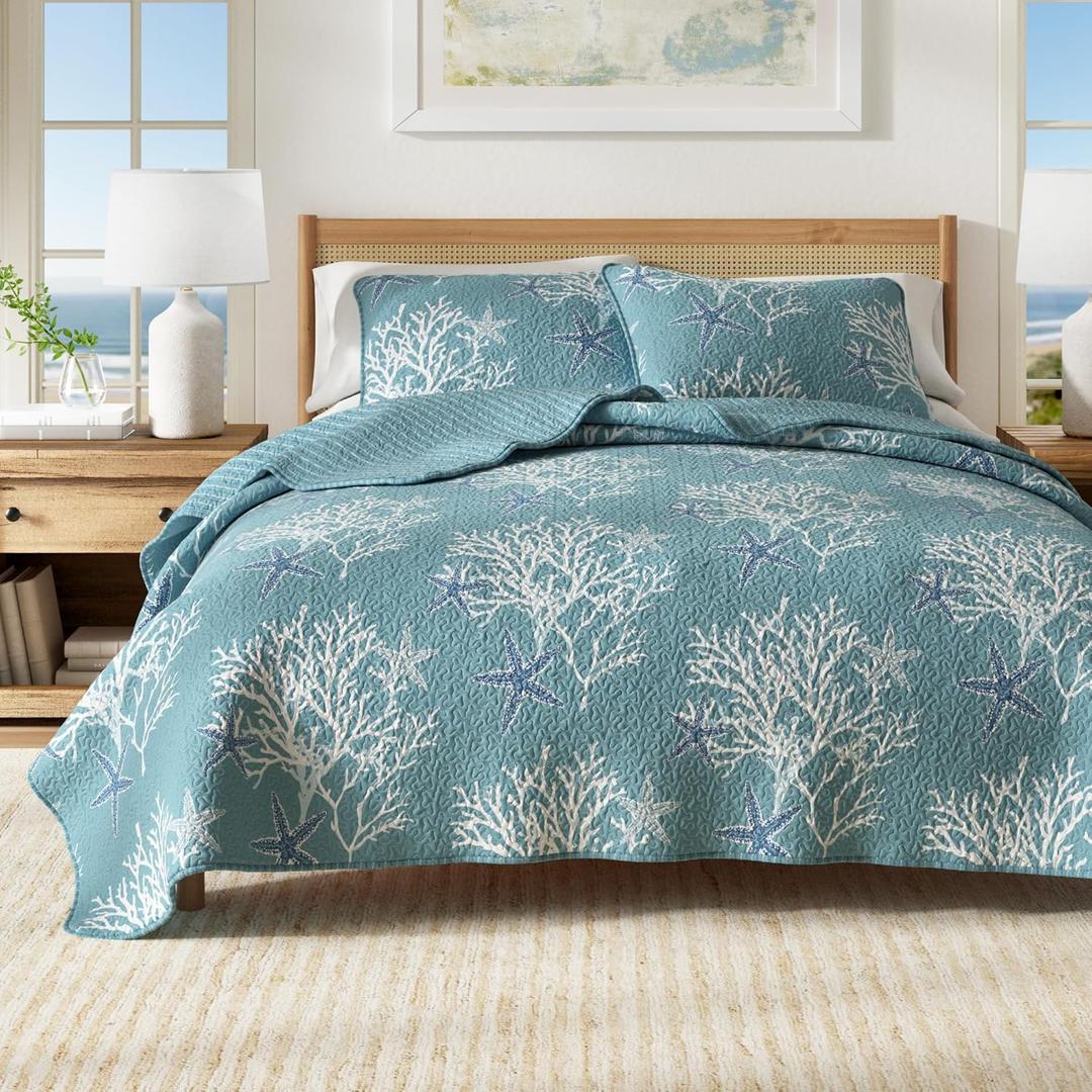 Great Bay Home Twin/Twin XL Coastal Quilt Bedding Set, Summer Coastal Quilt with Sham, Beach 2-Piece Reversible All Season Bedspread Quilt Set. Lightweight Nautical Quilted Coverlet.Ether Blue