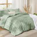 Bedsure Tufted Boho Comforter Set Queen Size - Sage Green Boho Bed Set, GentleSoft 3 Pieces Farmhouse-Style Embroidery Bedding, Gifts for Women, Soft Jacquard Queen Comforter for All Seasons