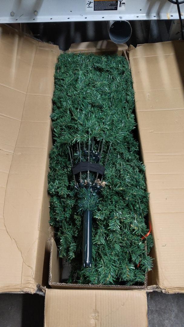 LED Christmas Tree 8ft