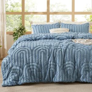 Bedsure Boho Tufted Blue Comforter King Size, GentleSoft 3 Pieces Boho Farmhouse-Style Decor Bedding, Arch Bedding for All Seasons, 1 Bed Comforter, 2 Pillow Shams, 104x90 Inches