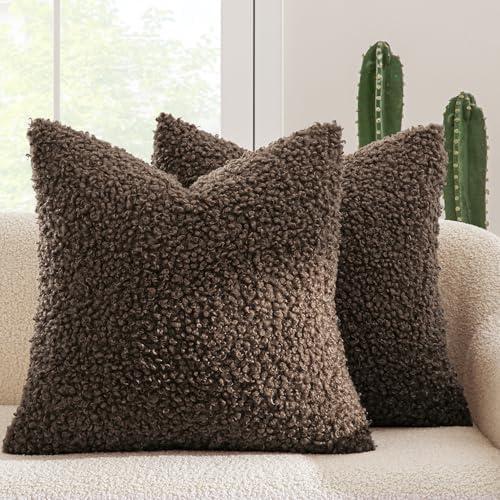 MIULEE Pack of 2 Throw Pillow Covers 20x20 Inch Chocolate Faux Fur Decorative Sherpa Pillow Covers Fuzzy Accent Soft Sheepskin Fleece Cushion Cases for Boho Home Decor Couch Living Room Bed