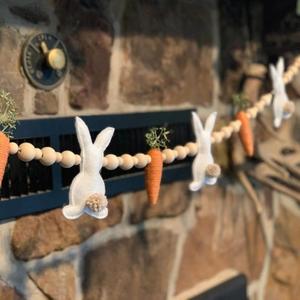 Easter Garland Bunny Carrot Beaded Felt Garland for Mantle Tree Decors Tiered Tray Decorations, 23.6 inch