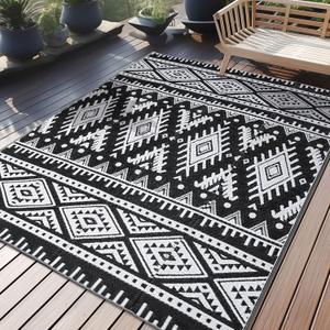 OLANLY Outdoor Rug Waterproof 5x8 ft, Reversible Outdoor Plastic Straw Rug, Boho Patio Rug, Indoor Outdoor Carpet, RV Mat Outside for Patio, Camp, Picnic, Balcony, Deck, Backyard, Black & White (5 x 8 Feet)
