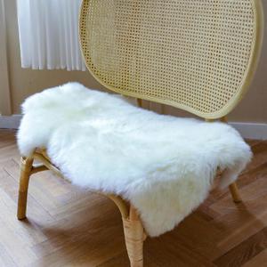 WaySoft Authentic New Zealand Sheepskin Area Rug, Versatile Fluffy Wool Cover in Multiple Sizes, Perfect for Bedrooms, Living Rooms, Chair Covers, or Motorcycle Seats (2ft x 3ft, Natural (Yellow-white Ivory))