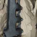 Left Exhaust Manifold Kit - Includes Required Gaskets and Hardware Compatible with C15 25 1500 2500 Jimmy K15 25 35 G20 30, Reference OE: 674-159