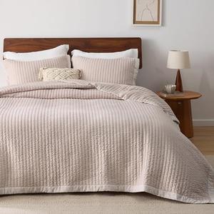Bedsure Pink Quilts King Size - King Quilt Bedding Set Bedspread Coverlet, Lightweight Corduroy Pattern Bedspread, 3-Piece Set with 106"x96" Coverlet & 2 Pillow Shams, All-Season Soft Microfiber