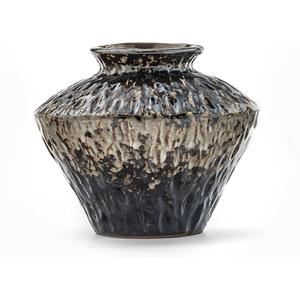 Janpu Ceramic Rustic Farmhouse Vase,Pottery Decor Flower Sand Glaze Finish Boho Vase for Home Decor, Table, Living Room, Bathroom Decoration, Shelf Decor,Vintage Deco,Black and White vase