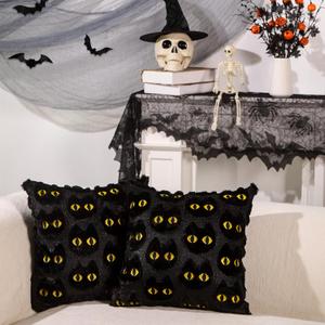 Halloween Cats Pillow Covers Set of 2,Black Cat Soft Plush Faux Fur Jacquard Couch Cushion Case Holiday Farmhouse for Sofa Home Decor 18 x 18 Inch