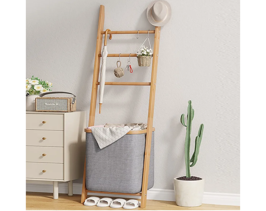 Blanket Ladder with Basket, Bamboo Towel Rack with Storage Hamper Basket, Wall Leaning Decorative Ladder Shelf, Drying Display Blanket Holder Rack for Bathroom Living Room (Grey)