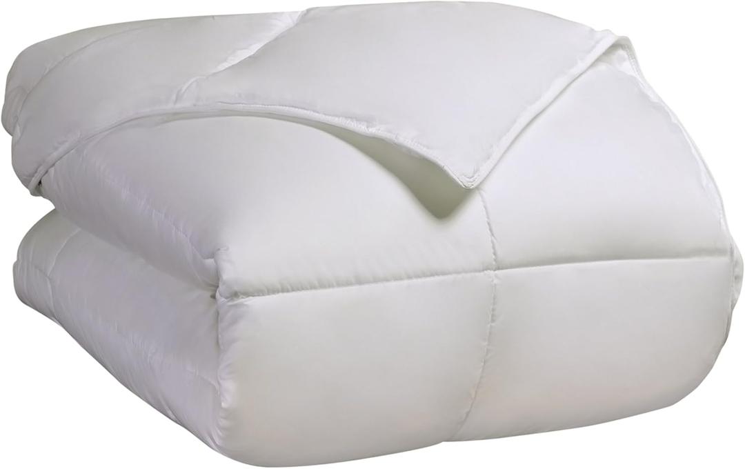 Superior Classic All-Season Reversible Down Alternative Comforter, Comfy, Fluffy, Cozy, Lightweight, Decorative, Duvet Insert, Plush, Oversized Bedding Essential, Box Quilt Design, Twin, White