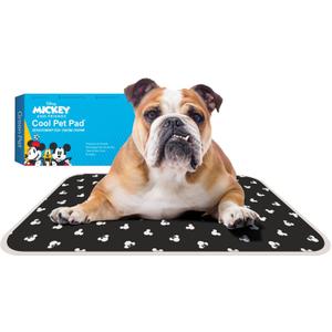 The Green Pet Shop Cool Pet Pad - Medium, Disneys Mickey & Minnie Mouse - Self-Cooling, Pressure Activated Mat for Dogs & Cats from 21-45 lbs - Non-Toxic Gel, No Water Needed