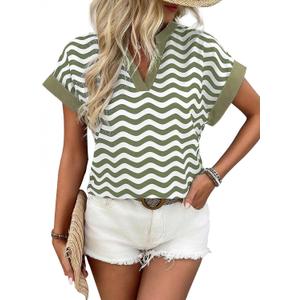 2 x SHEWIN Womens Shirts Ladies Tops and Blouses Short Sleeve V Neck T Shirts Womens Spring Fashion 2025 (S)