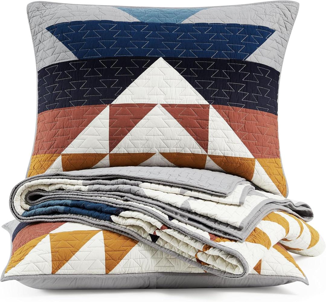 PENDLETON Explorer King Quilt Bedding Set with 2 Shams Premium Cotton Lightweight Quilted Bedspread Coverlet for Bed Rustic Home Decor Machine Washable, 110-inch x 96-inch, Blue Grey Multicolor