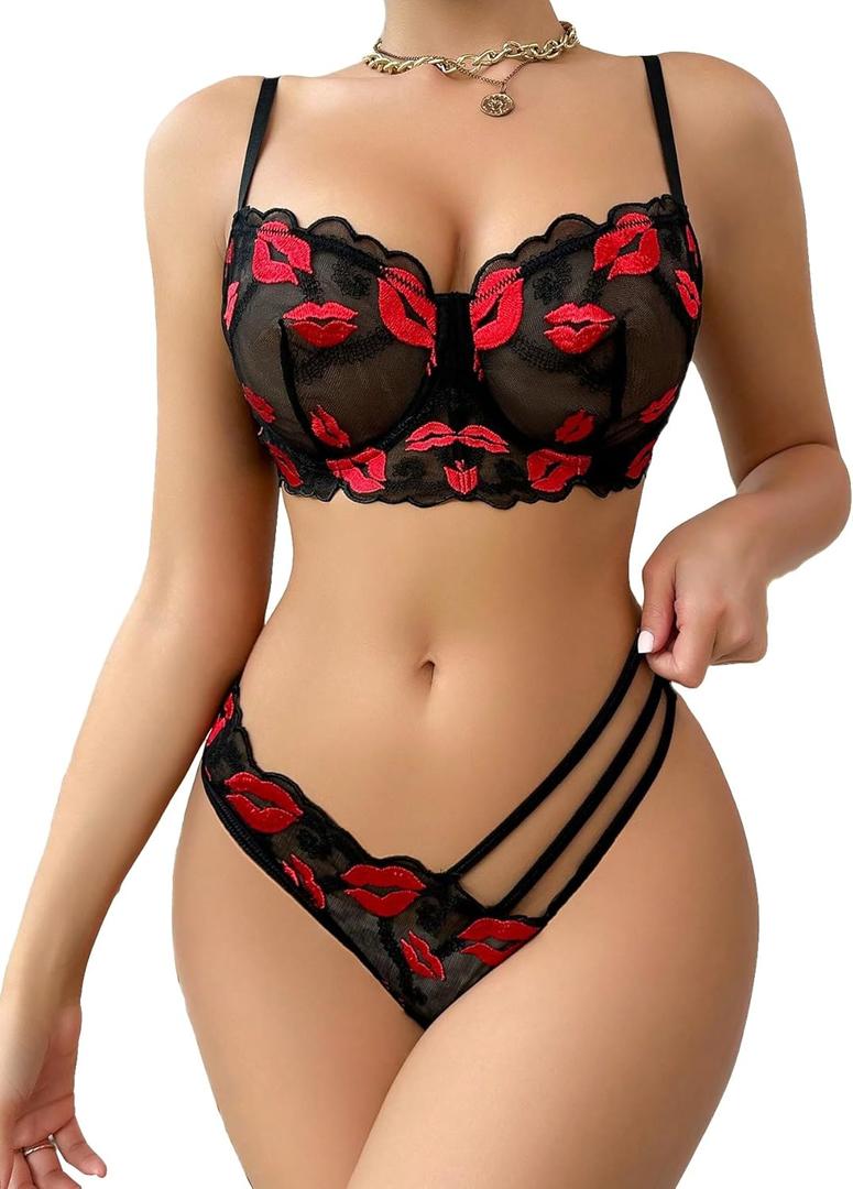 WDIRARA Women's Sexy Floral Lace Print Embroidered Mesh Sheer Underwire Lingerie Set with Belt (Large)