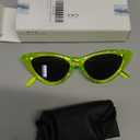 livho Retro Vintage Narrow Cat Eye Sunglasses for Women Clout Goggles Plastic Frame (Green)
