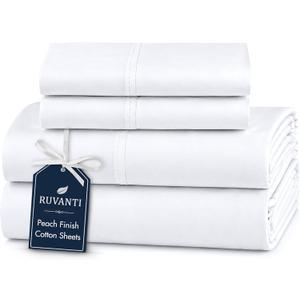 RUVANTI 100% Cotton Percale Sheets Full, Bright White | Crisp Cooling, Deep Pocket 14", Soft Peach Finish, Breathable & Durable, 4 Piece Set
