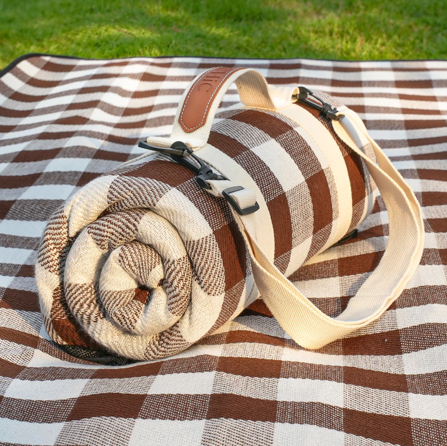 Genovega Waterproof Picnic Blanket Beach Outdoor Camping Mat Rug Extra Large Foldable Cute Big Travel Essential Accessories Gift Park Patio Lawn Garden Grass Play Music Festival Concert Must Have