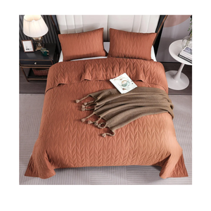 SHALALA - 100% Cotton Brick Red King Size Quilt Set, 200 GSM Cotton Fill Comforter, Pre-Washed 3 Piece Ultra Soft Lightweight Bedspread with Pillow Shams,Stitching Geometric Pattern Modern Style