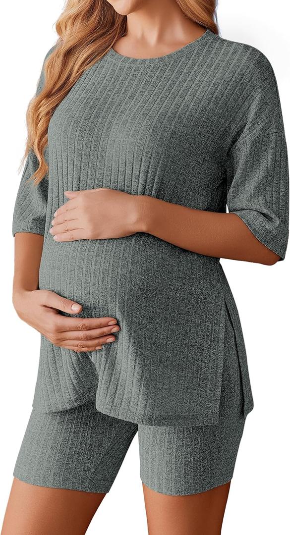 Ekouaer Women Maternity Sets 2 Piece Outfits Short Sleeve Shirts and Biker Shorts Pregnancy Loungewear Mama Clothes (Green, XL)
