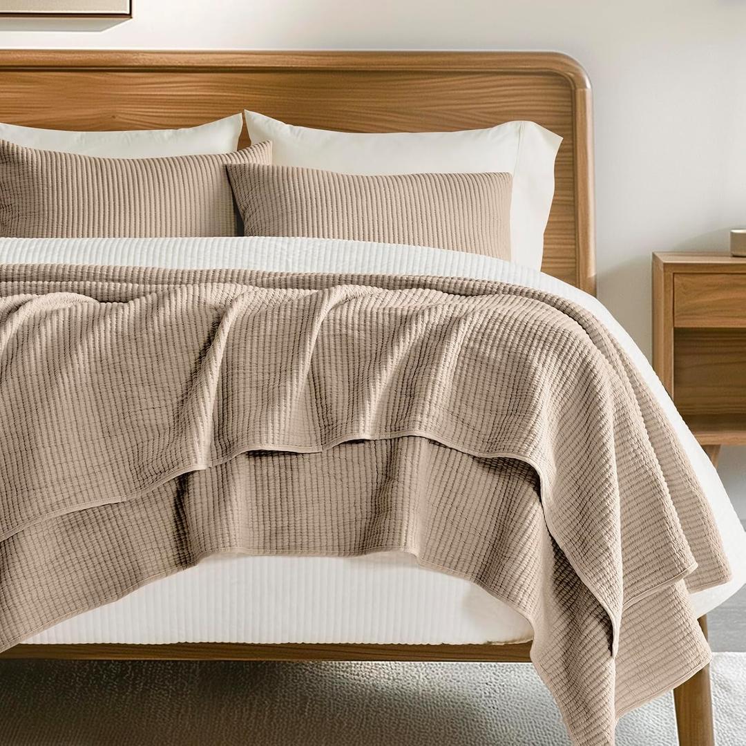 EVERGRACEHOME Cotton Coverlet Set King Size 3 Pieces, Lightweight Soft Ribbed Matelass Bedspread Quilt Set, Cozy Oversized Quilted Bedding Set with 2 Pillow Shams for All Seasons, Urban Taupe