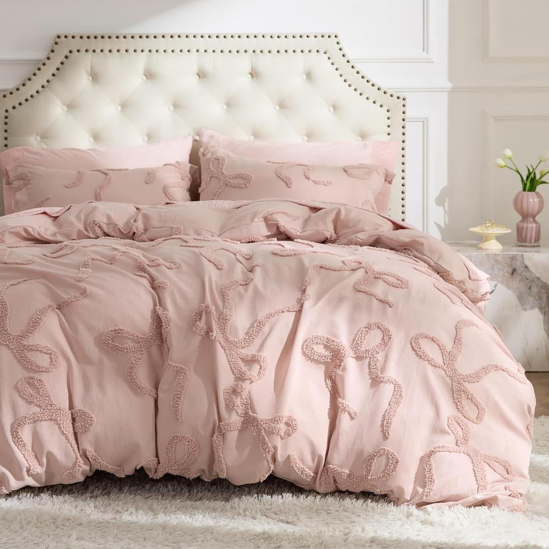 Bedsure Tufted Rose Pink Twin/Twin XL Comforter, GentleSoft 2 Pieces Bow Cute Bedding Pink Room Decor, Gifts for Girls Teens Women, All Seasons, 1 Bed Comforter, 1 Pillow Shams, 68x88 Inches